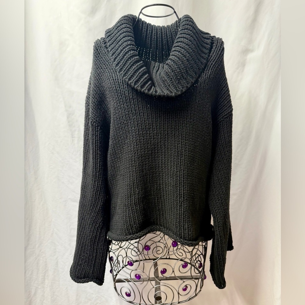 525 America black chunky knit turtleneck size L